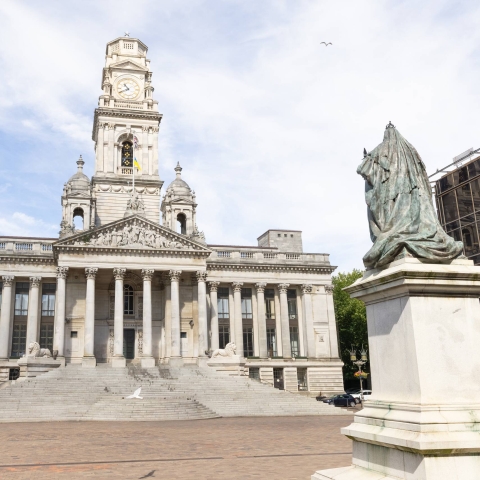 Guildhall Square