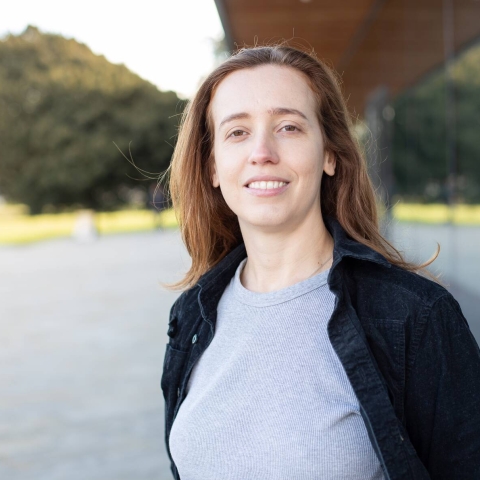Dr Martina Navarro
