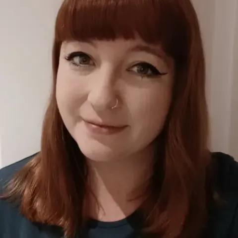 Dr Rosa Marvell 