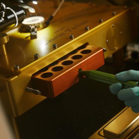 Mass spectrometer