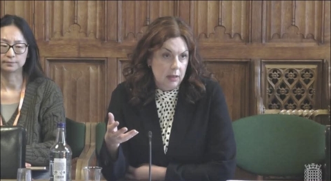 Dr Karen Middleton