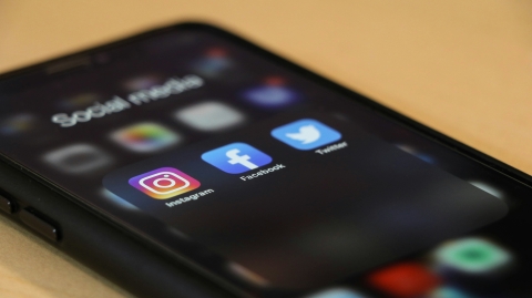 social media 
