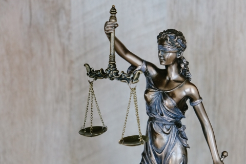 Statue of the scales of justice