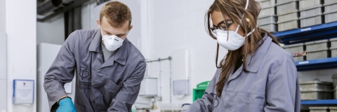 Students working in the concrete lab