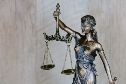 Statue of the scales of justice